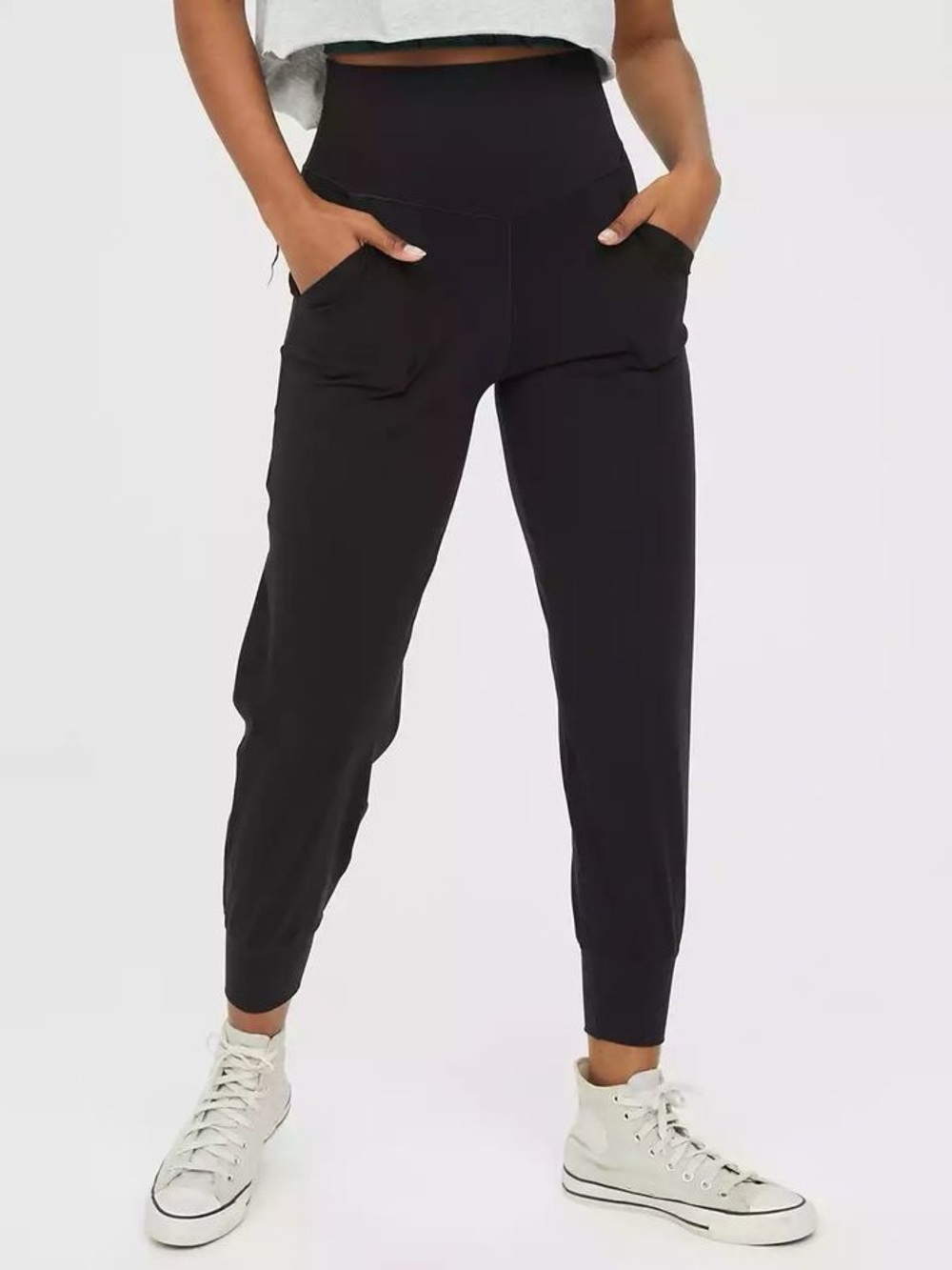 Offline by Aerie Real Me Jogger True Black Bundle